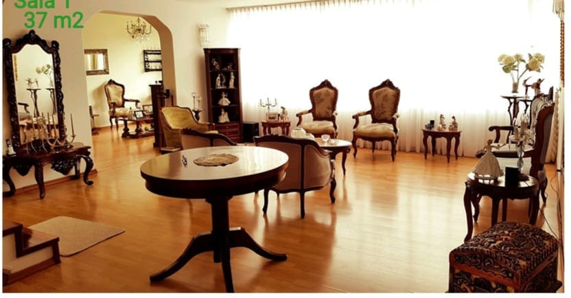 Casa en venta en Niza, Bogotá · foto 2 de 8