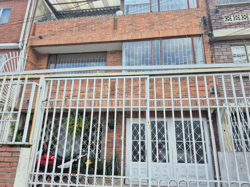 Apartamento en venta en Florencia, Bogotá · foto 2 de 7
