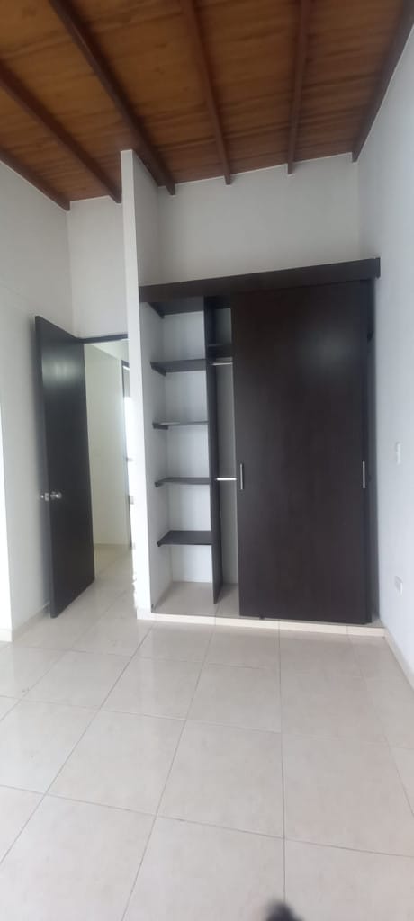 Casa de 3 alcobas en venta en Paramo, Villa del Rosario, 65 m² · foto 14 de 18