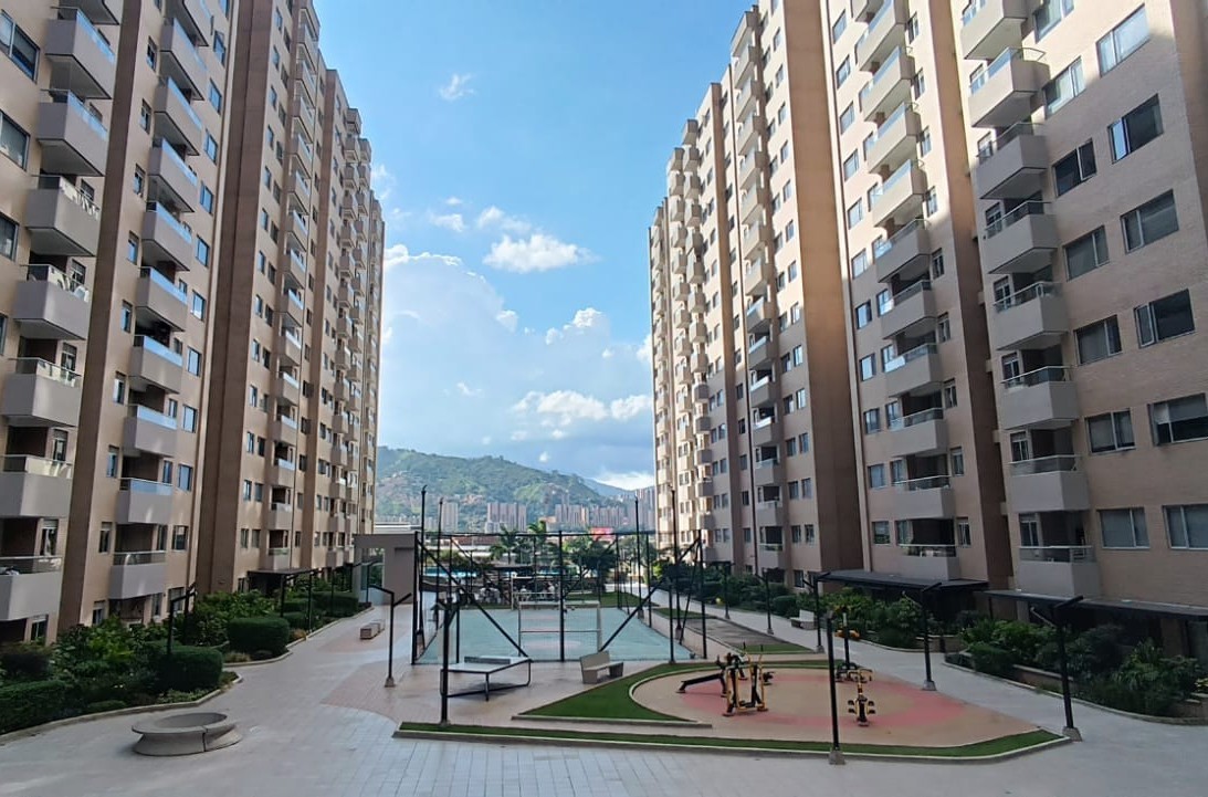 Apartamento en venta en Las Vegas, Envigado · foto 2 de 6