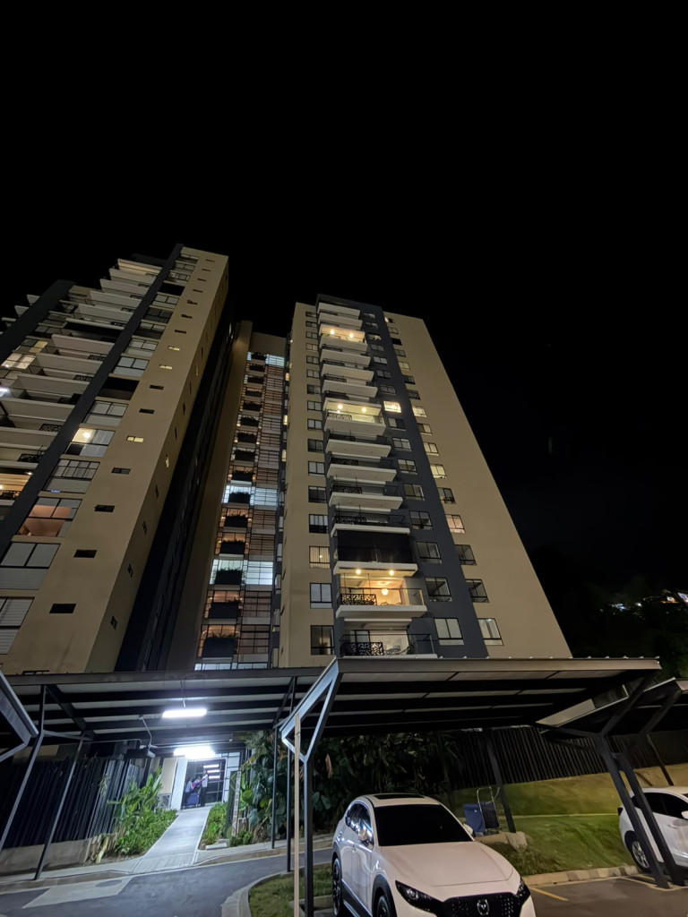 Apartment for rent in Portal de los cedros, Pereira
