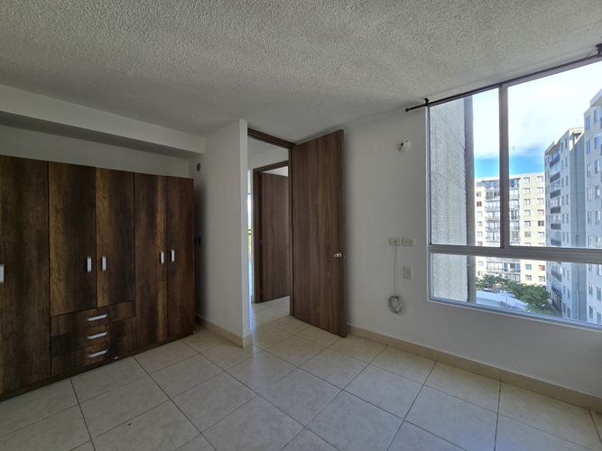 Apartamento de 2 alcobas en venta en Zona Industrial, Yumbo, 55 m² · foto 15 de 18
