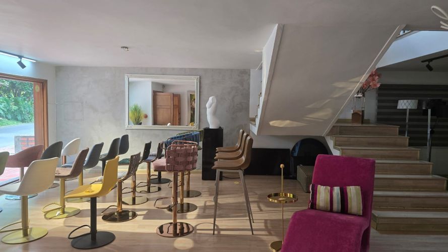 Casa de 6 alcobas en arriendo en Patio Bonito, Medellín, 420 m² · foto 8 de 15