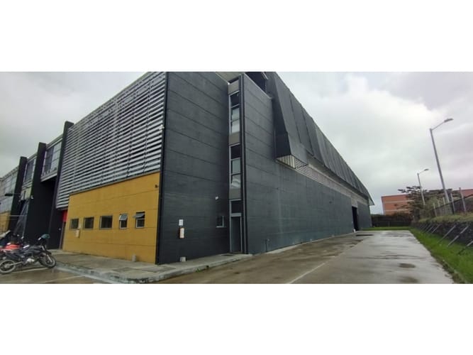 Bodega en arriendo en Siberia, Cota, 3484 m² · foto 10 de 11