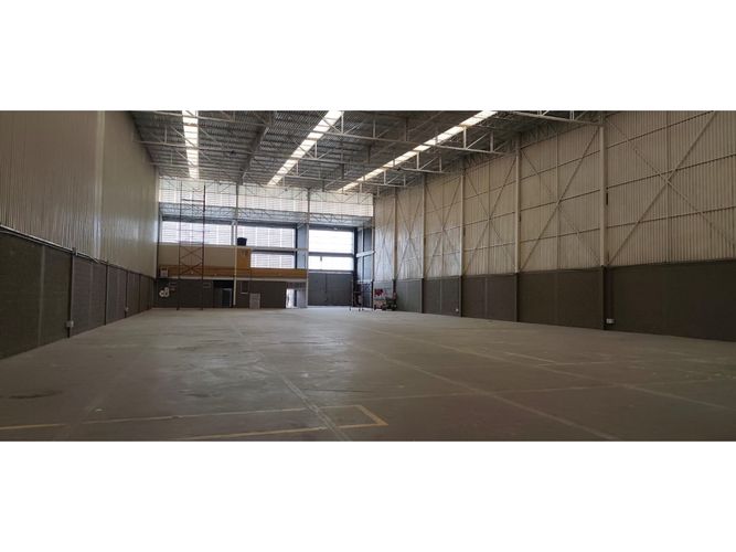 Bodega en arriendo en Siberia, Cota, 3404 m² · foto 10 de 21
