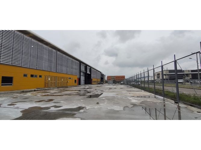 Bodega en arriendo en Siberia, Cota, 3404 m² · foto 21 de 21