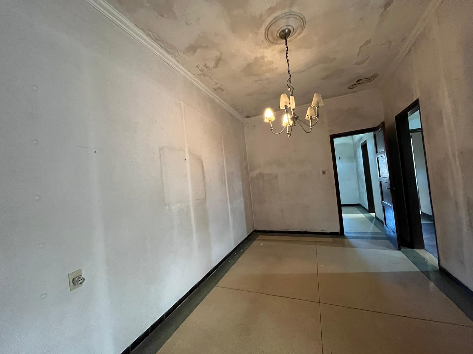 ¡¡¡SE ESTUDIAN PROPUESTAS,CASA, PARA OFICINAS,  4 DORM,GARAJE, EXCELENTE CONECTIVIDAD!!! · Foto 9