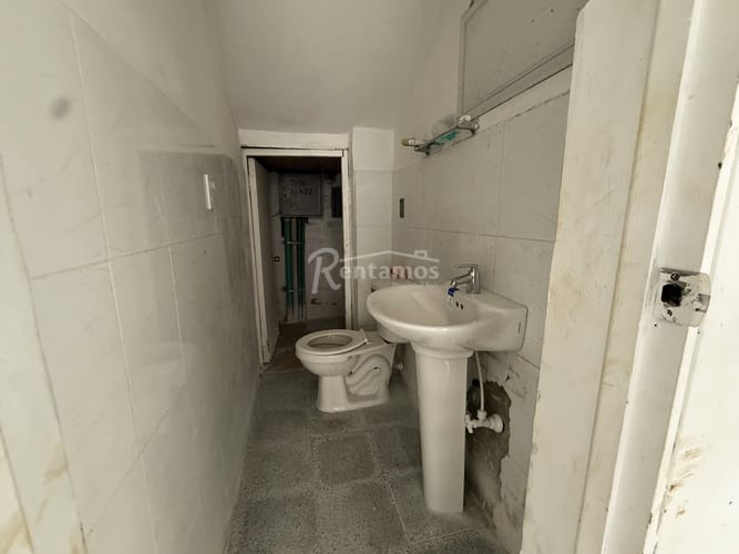 Local en arriendo en Patio Bonito, Medellín, 500 m² · foto 17 de 21