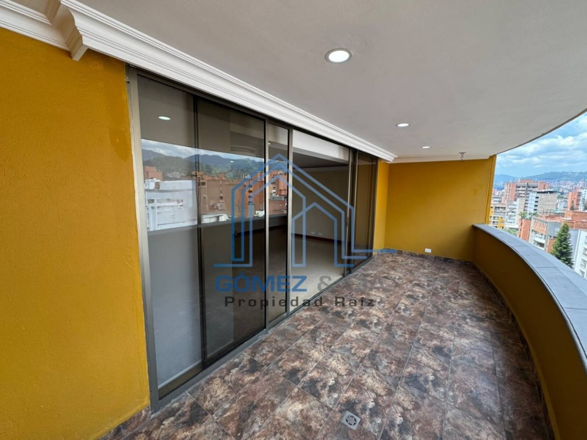 Apartamento en venta en Laureles, Medellín · foto 6 de 22