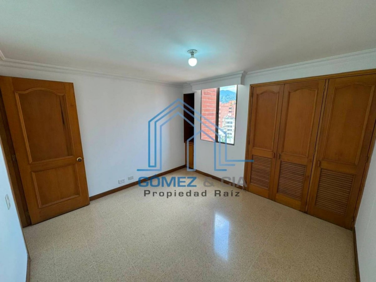 Apartamento en venta en Laureles, Medellín · foto 11 de 22