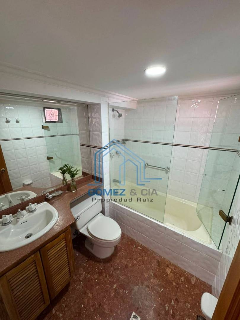 Apartamento en venta en Laureles, Medellín · foto 12 de 22