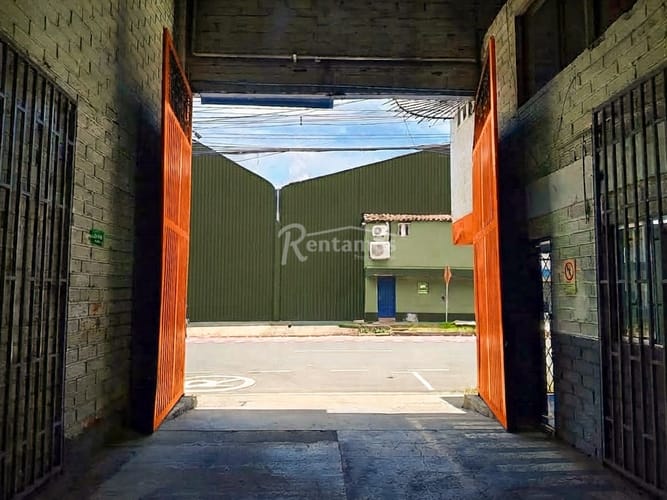 Bodega en arriendo en Viboral, El Carmen de Viboral, 920 m² · foto 2 de 20