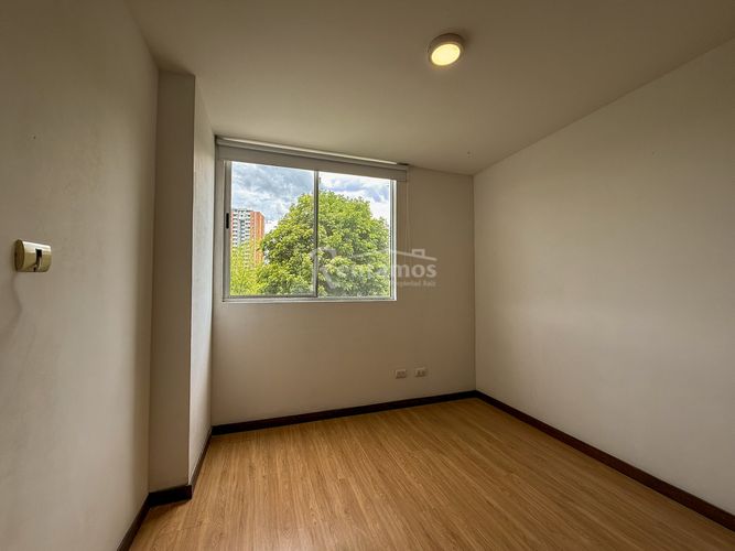 Apartamento de 2 alcobas en arriendo en Loma Del Esmeraldal, Medellín, 75 m² · foto 7 de 21