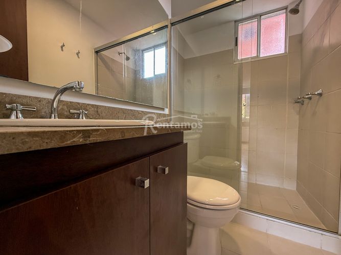 Apartamento de 2 alcobas en arriendo en Loma Del Esmeraldal, Medellín, 75 m² · foto 13 de 21