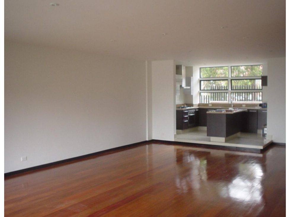 Casa en venta en Bosque De Pinos, Bogotá · foto 4 de 15