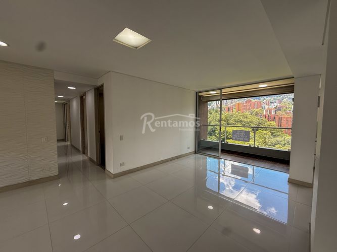 Apartamento en venta en Santa Maria De Los Angeles, Medellín · foto 4 de 24