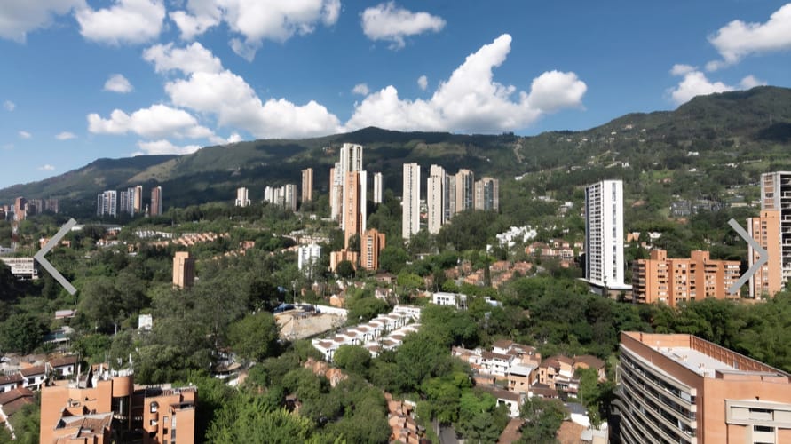Apartamento de 2 alcobas en venta en San Lucas, Medellín, 191 m² · foto 2 de 22