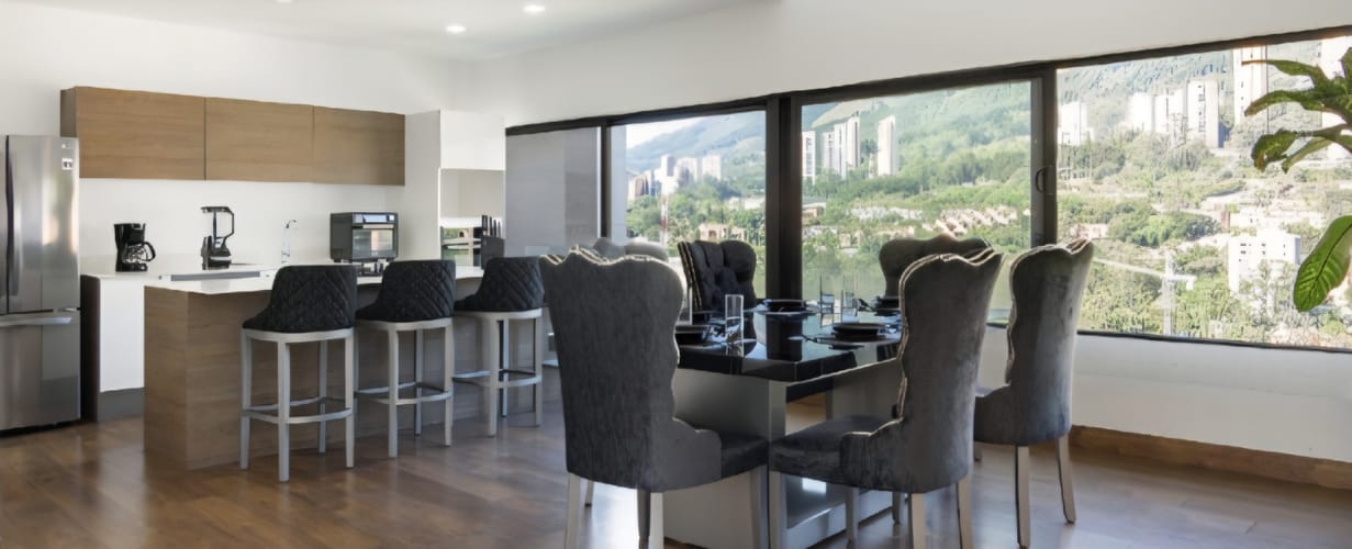 Apartamento de 2 alcobas en venta en San Lucas, Medellín, 191 m² · foto 3 de 22