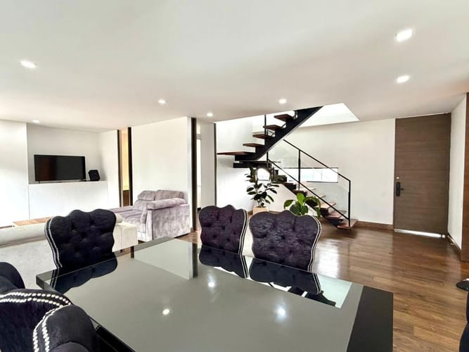 Apartamento de 2 alcobas en venta en San Lucas, Medellín, 191 m² · foto 20 de 22