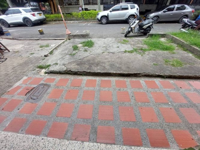 Local en arriendo en Belén, Medellín, 30 m² · foto 6 de 13