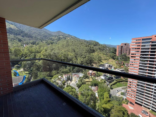 Apartamento en arriendo en Cola Del Zorro, Medellín · foto 10 de 22
