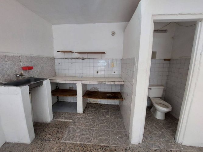Local en arriendo en Belén, Medellín, 30 m² · foto 9 de 13