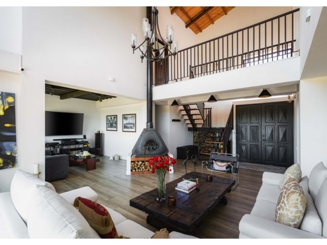 Casa de 4 alcobas en venta en Santa Isabel, La Calera, 412 m² · foto 14 de 18