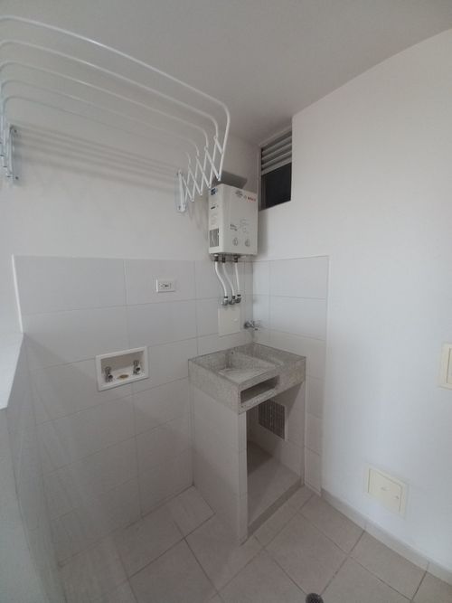 Apartaestudio en arriendo en Picaleña Y Mirolindo, Ibagué, 54 m² · foto 15 de 24