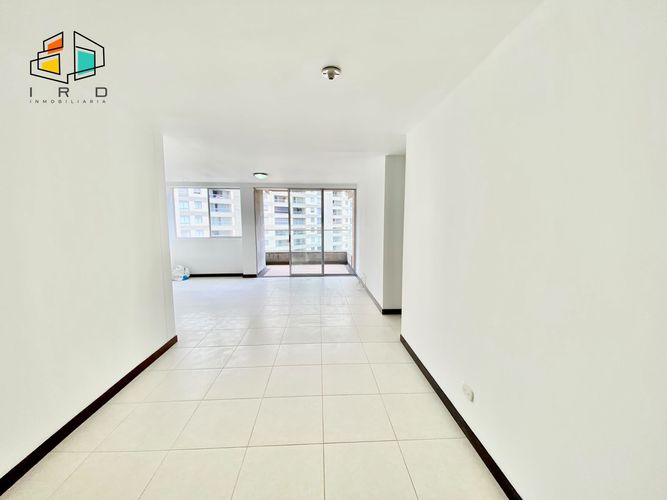Apartamento en venta en Loma De San Jose, Sabaneta · foto 8 de 24