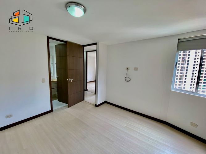 Apartamento en venta en Loma De San Jose, Sabaneta · foto 15 de 24