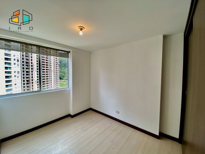 Apartamento en venta en Loma De San Jose, Sabaneta · foto 13 de 24