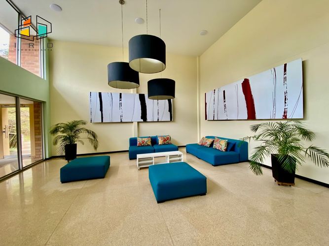 Apartamento en venta en Loma De San Jose, Sabaneta · foto 21 de 24