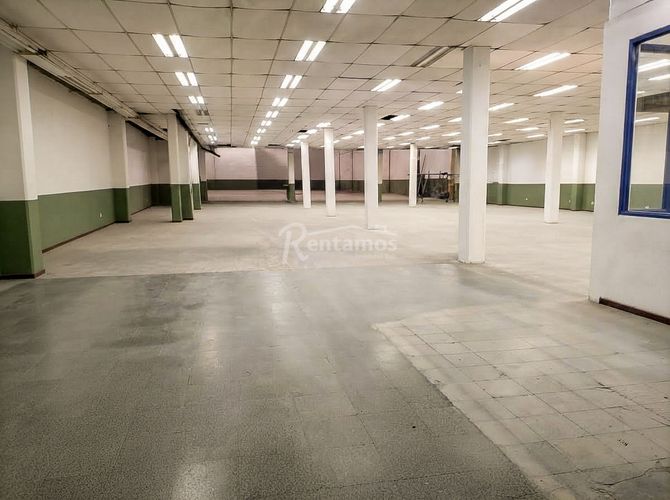 Bodega en arriendo en Zona Industrial No. 1, Itagüí, 2100 m² · foto 9 de 20