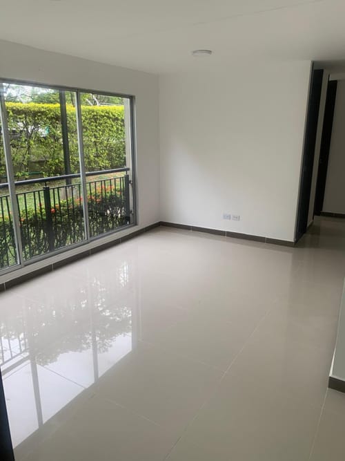 Apartamento de 2 alcobas en venta en Caney, Cali, 53 m² · foto 2 de 20