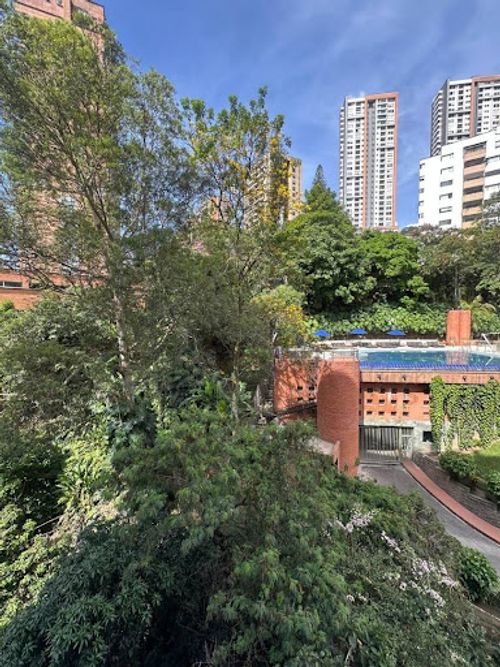 Apartamento de 3 alcobas en arriendo en Castropol, Medellín, 75 m² · foto 7 de 22