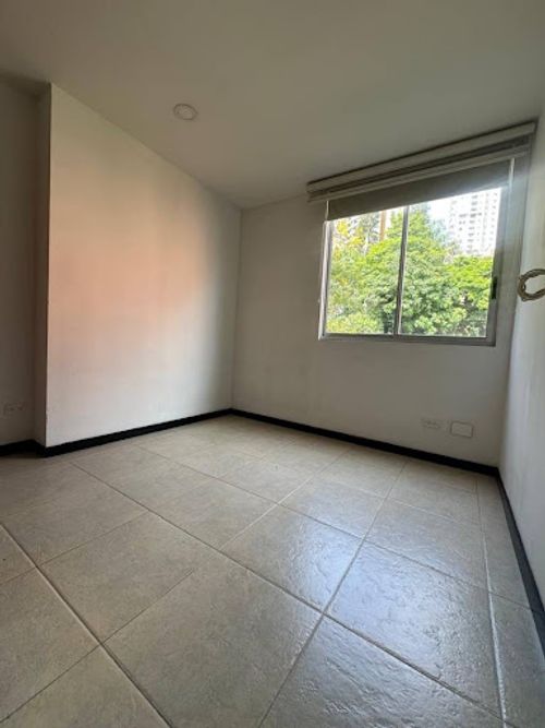 Apartamento de 3 alcobas en arriendo en Castropol, Medellín, 75 m² · foto 10 de 22