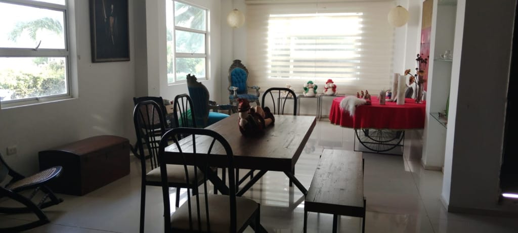 Casa de 3 alcobas en venta en Puerto Colombia, 340 m² · foto 2 de 11
