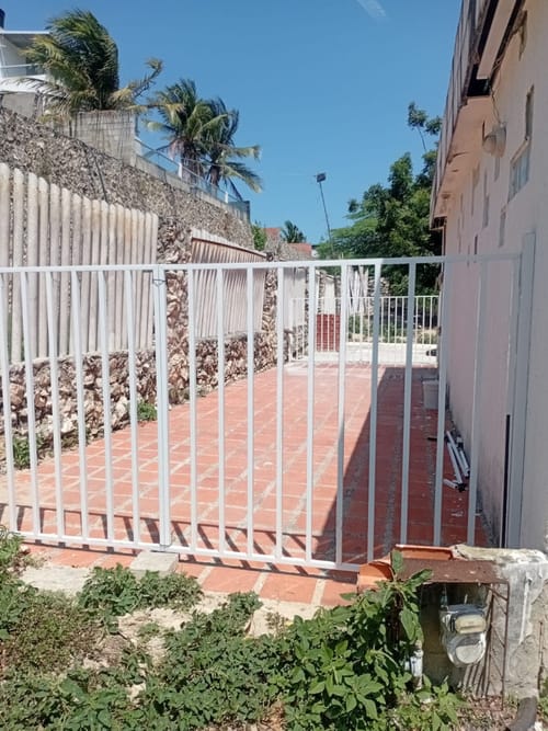 Casa de 3 alcobas en venta en Puerto Colombia, 340 m² · foto 5 de 11
