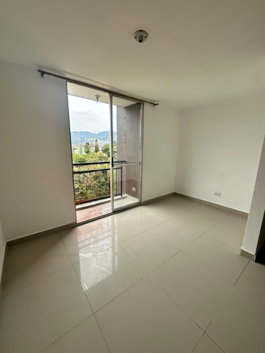 Apartamento en venta en Calasanz, Medellín · foto 2 de 12