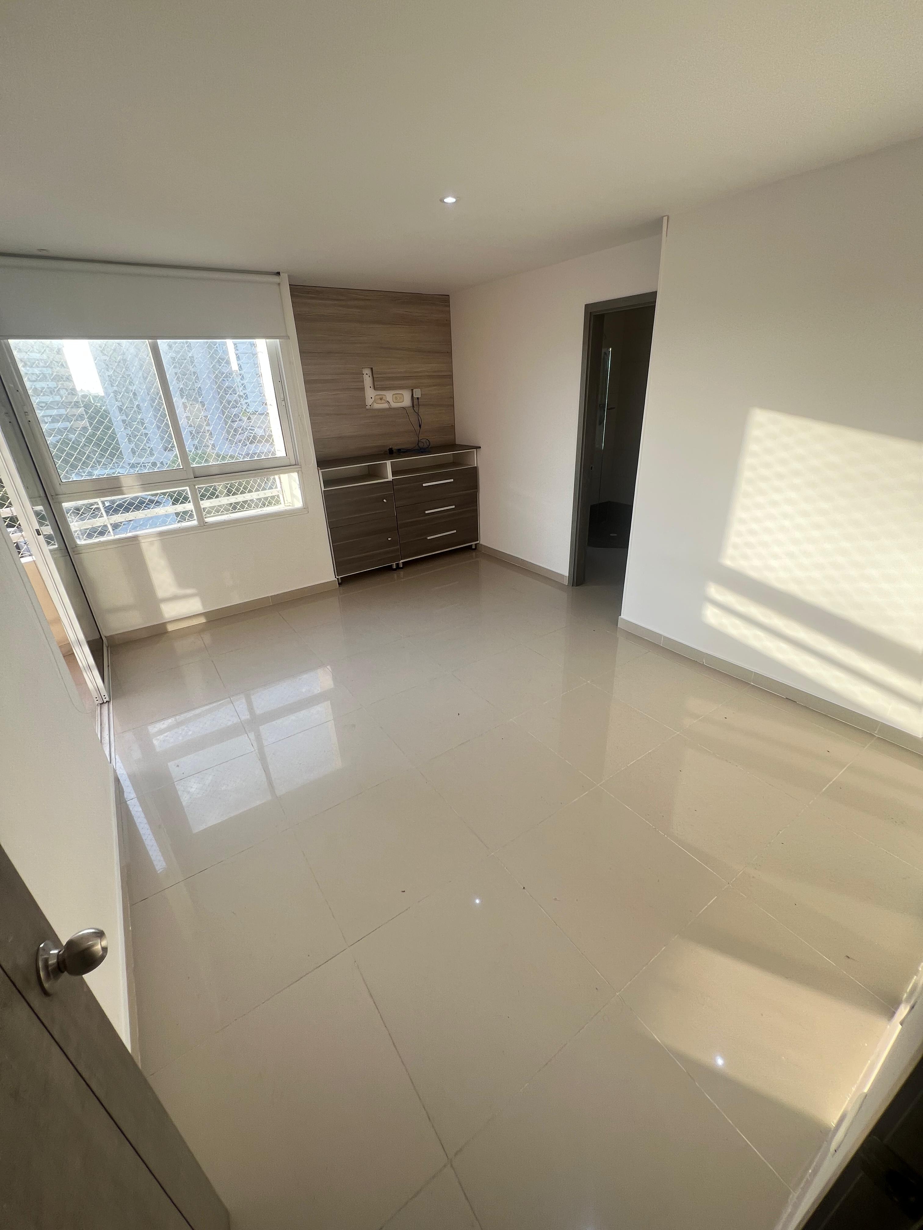 Apartamento en venta en Ciudad Jardin, Barranquilla · foto 3 de 20