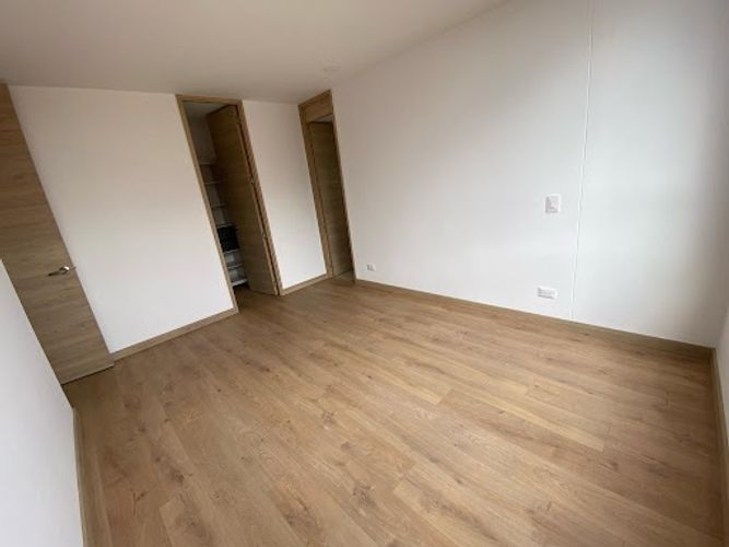 Apartamento de 3 alcobas en venta en El Porvenir, Rionegro, 77 m² · foto 7 de 17