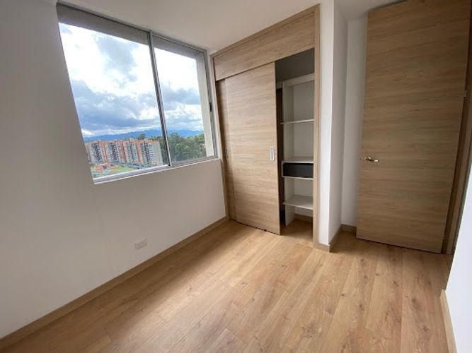 Apartamento de 3 alcobas en venta en El Porvenir, Rionegro, 77 m² · foto 11 de 17