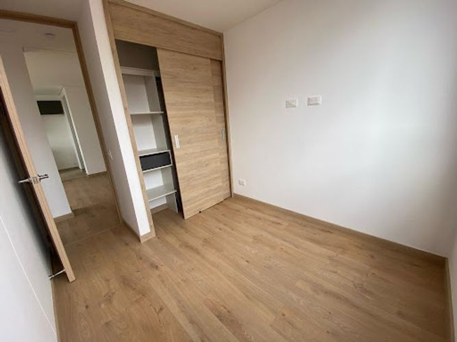 Apartamento de 3 alcobas en venta en El Porvenir, Rionegro, 77 m² · foto 15 de 17