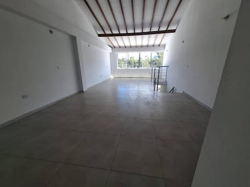 Local en arriendo en La Ceja, 50 m² · foto 2 de 3