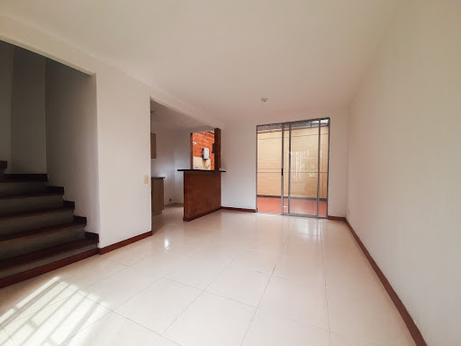 4BR House in Satexco (85 m²) - 2