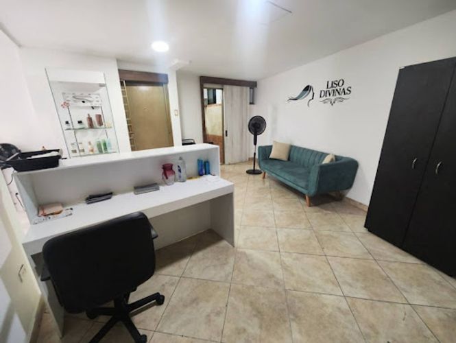 Oficina en arriendo en Bolivariana, Medellín, 68 m² · foto 2 de 13