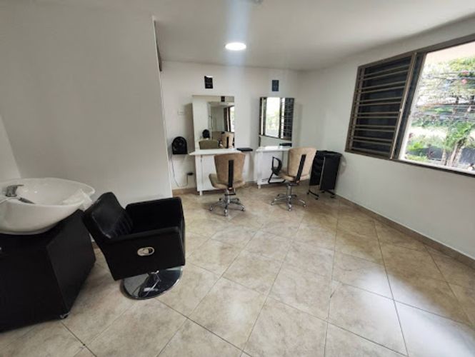 Oficina en arriendo en Bolivariana, Medellín, 68 m² · foto 3 de 13