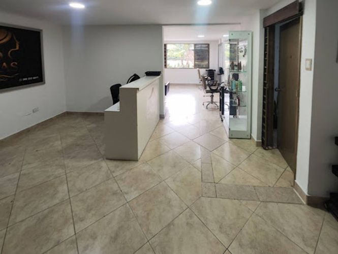Oficina en arriendo en Bolivariana, Medellín, 68 m² · foto 9 de 13