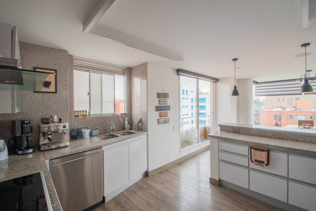 Apartamento en venta en Santa Barbara, Bogotá · foto 4 de 24