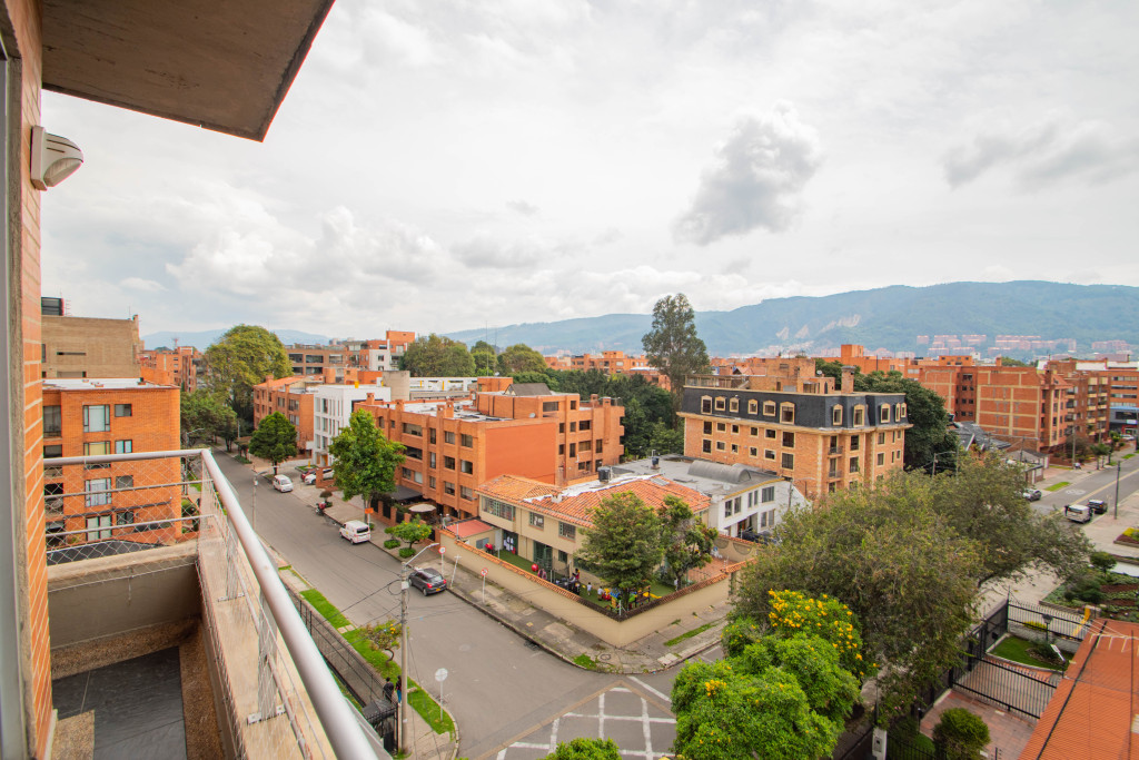 Apartamento en venta en Santa Barbara, Bogotá · foto 12 de 24